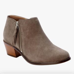 Vionic Women's Suede Ankle Boots - Taupe